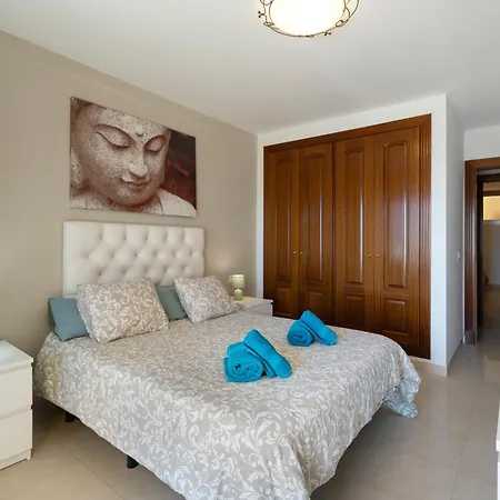 Tu En Playa Paraiso * 阿德耶